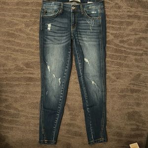 KanCan ankle skinnies